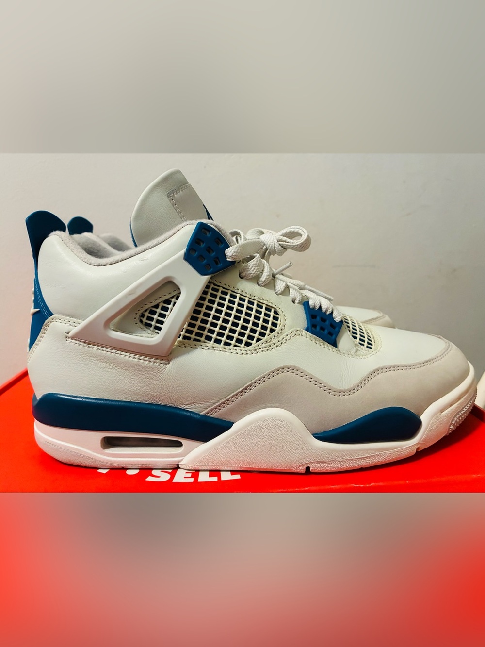 GUC Jordan 4 Retro Military Blue